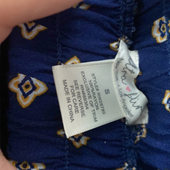 Patterned Midi High Low Skirt - Picture 5 of 5